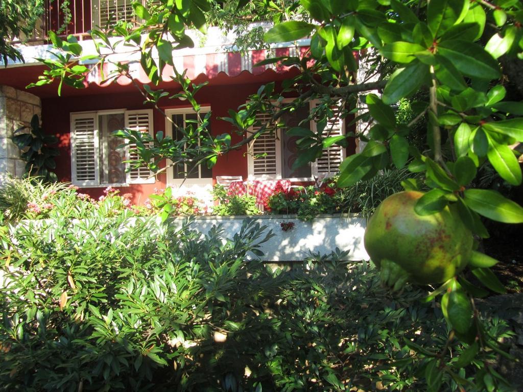 Apartment Petrovic Korcula Town Exterior photo