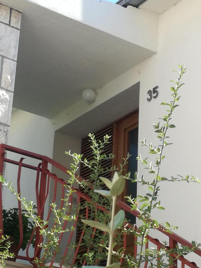 Apartment Petrovic Korcula Town Exterior photo